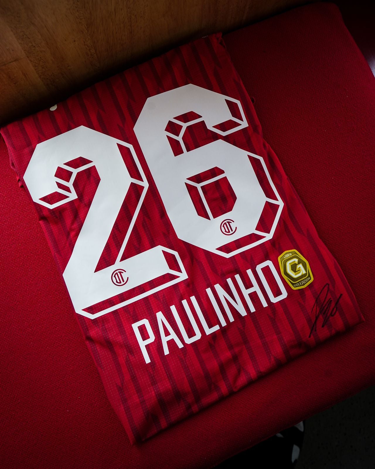 Jersey Local Versión Jugador 24/25 Firmada por Paulinho