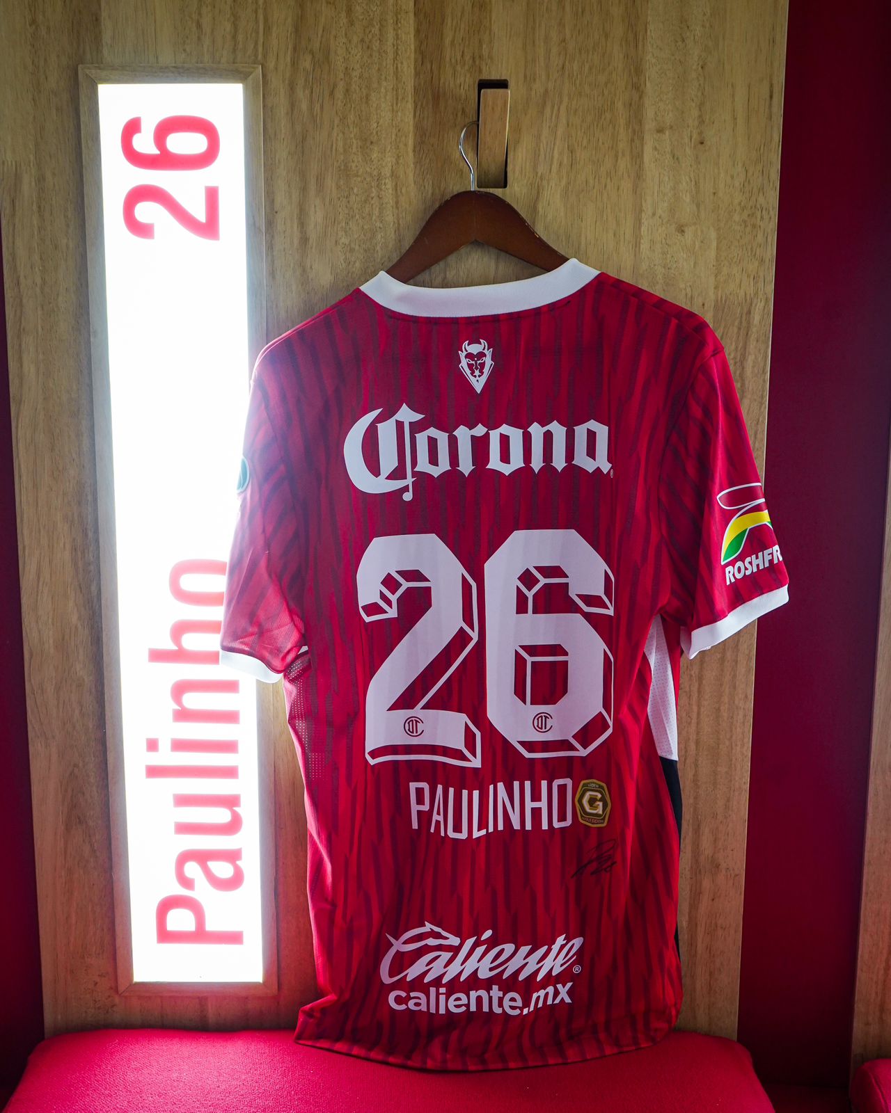Jersey Local Versión Jugador 24/25 Firmada por Paulinho