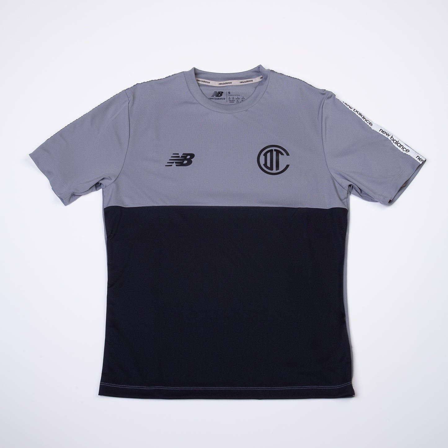 Playera de entrenamiento Gris y Negro - Hombre
