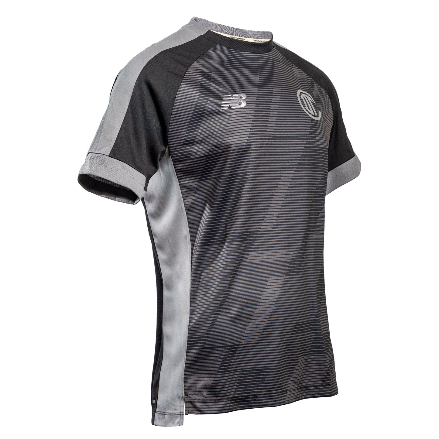 Playera Entrenamiento Negra y Gris 26/27