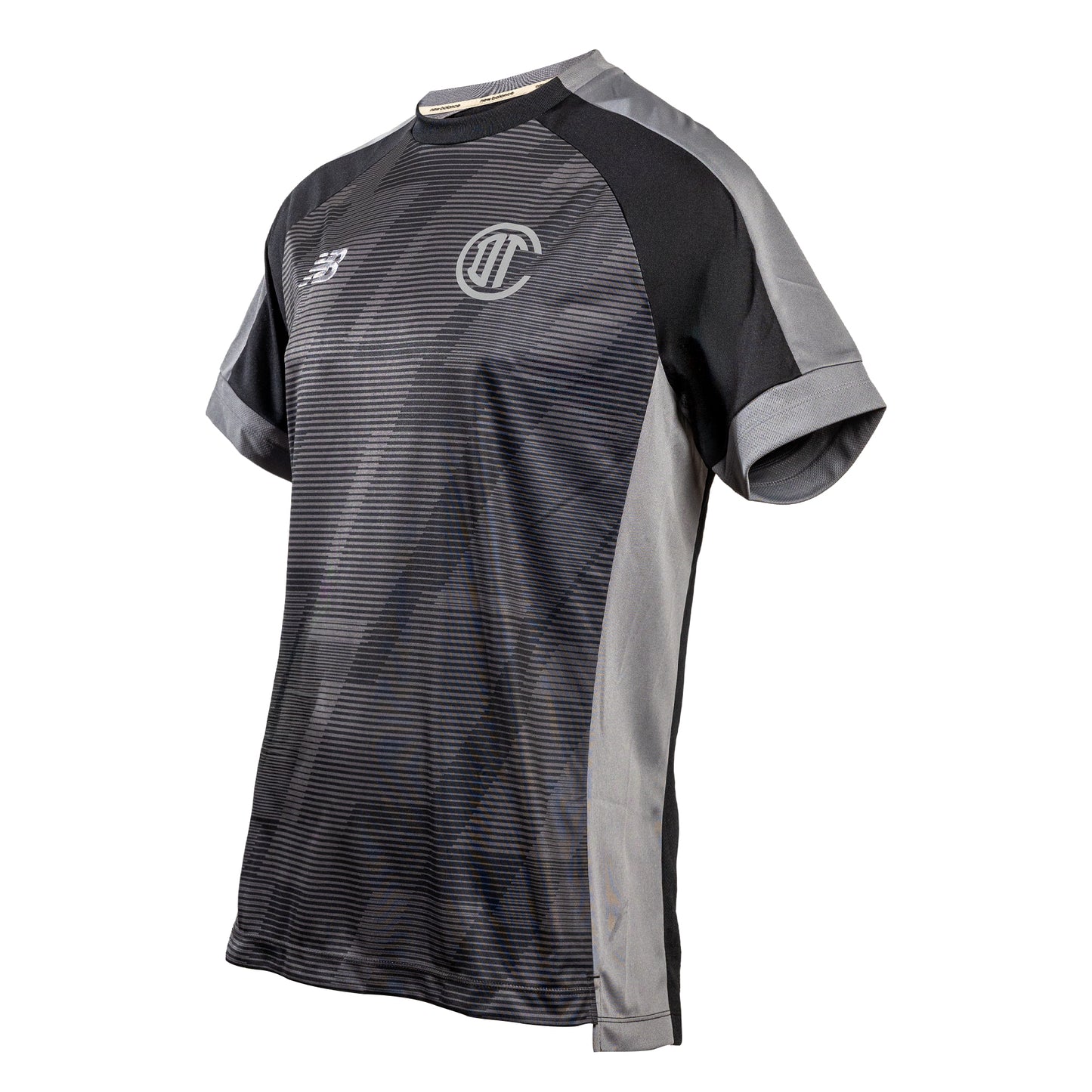 Playera Entrenamiento Negra y Gris 26/27