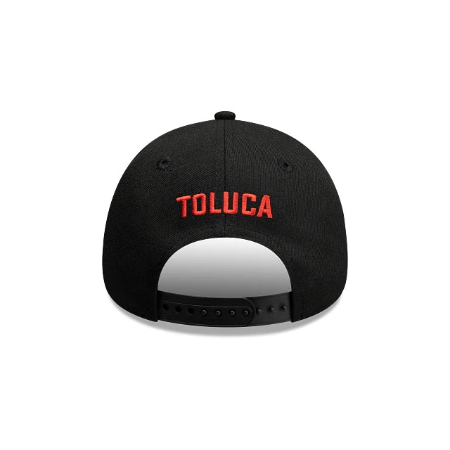 Gorra LMX Negro y Rojo 9FORTY