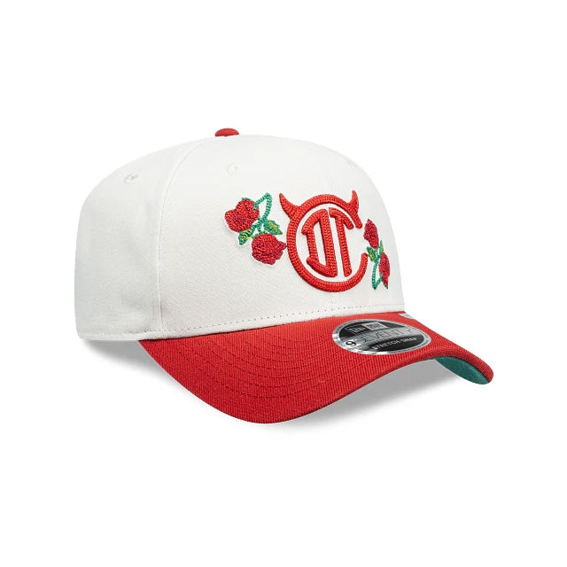 Gorra Rosas 9SEVENTY